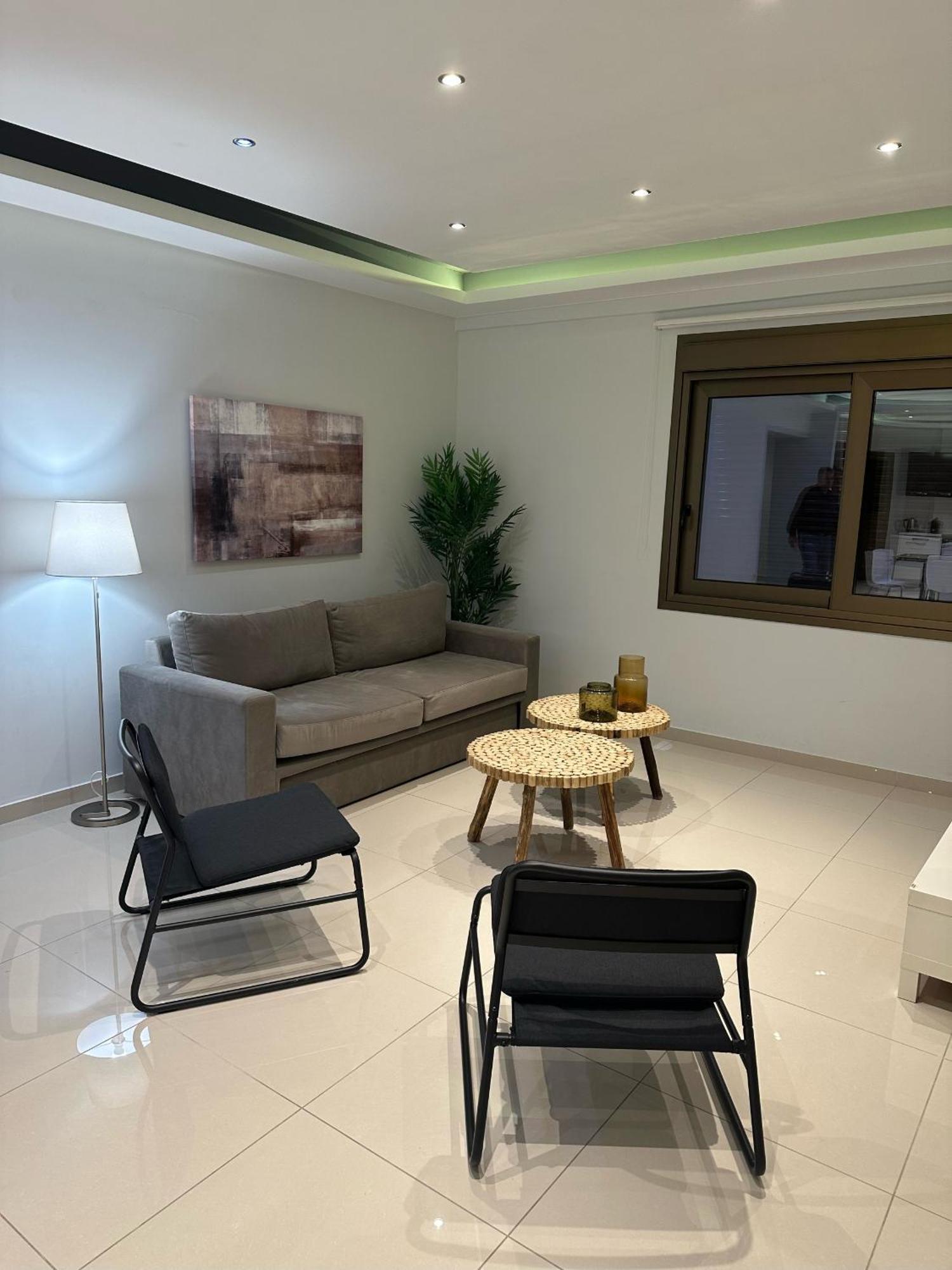 Amazing Holiday Apt With Ocean Views 아테네 외부 사진